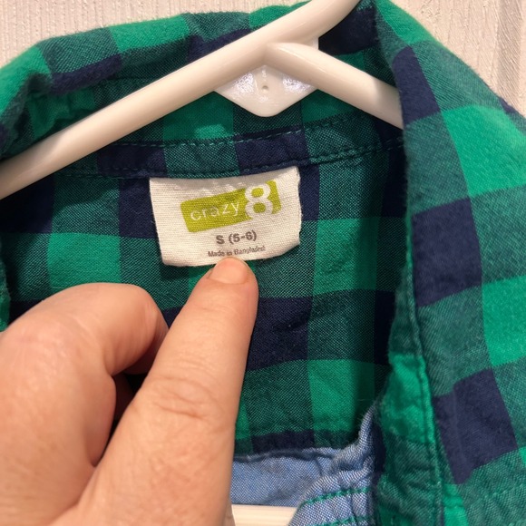 Crazy 8 Boys Green Navy Buffalo Plaid Button Down Shirt Sz 5/6 St. Patricks Day - Picture 3 of 7